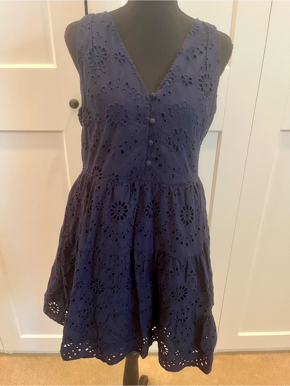 Time and Tru Navy Tiered Eyelet Sleeveless Dress Cottagecore Ruffles Feminine M